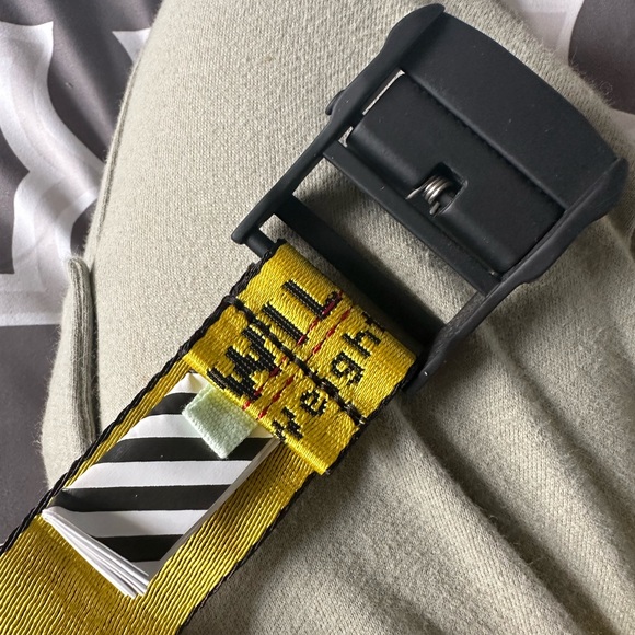OFFWHITE Classic Industrial Belt in yellow.
